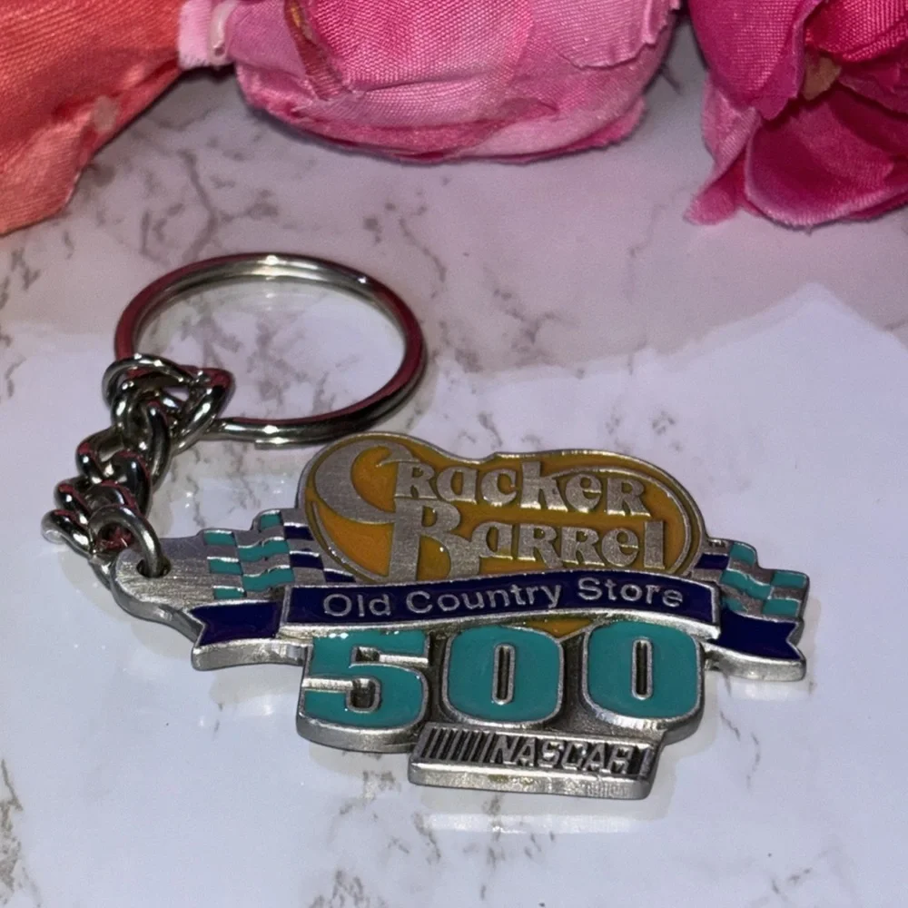 Nascar Y2K  Racing Keychain Stock Car 2001 Cracker Barrel Old Country Store